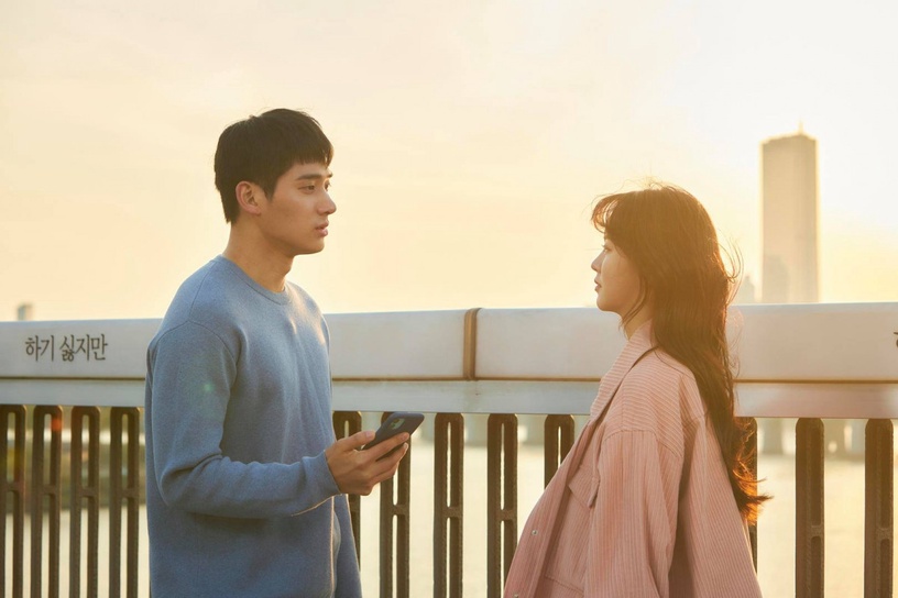 Netflix《喜歡的話請響鈴2》金所泫愛的不是他!讓人站錯CP的韓劇,《學校2015》心碎噩夢重演