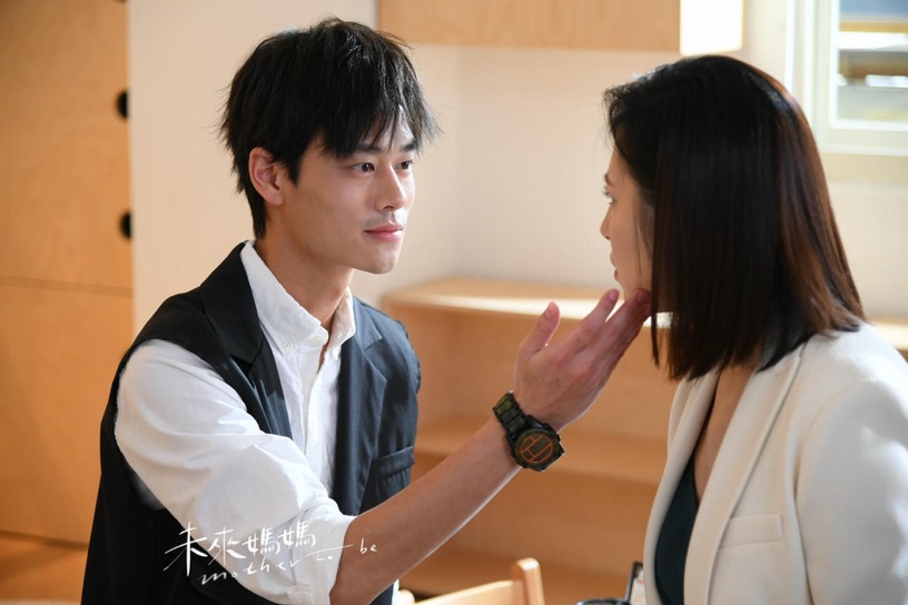 Netflix《未來媽媽》結局網推爆!郭書瑤用不同方式當媽媽,她6年做14次試管,是真實版立芳!