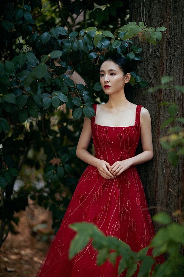 「英年早婚」的陸劇明星1:吳倩 27歲成為新手媽媽