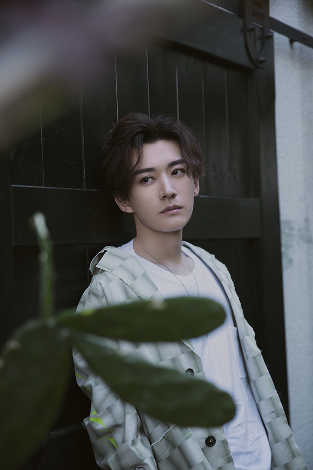 古裝劇「被埋沒的神顏男配」4:劉學義 飾演《琉璃》昊辰/柏麟帝君