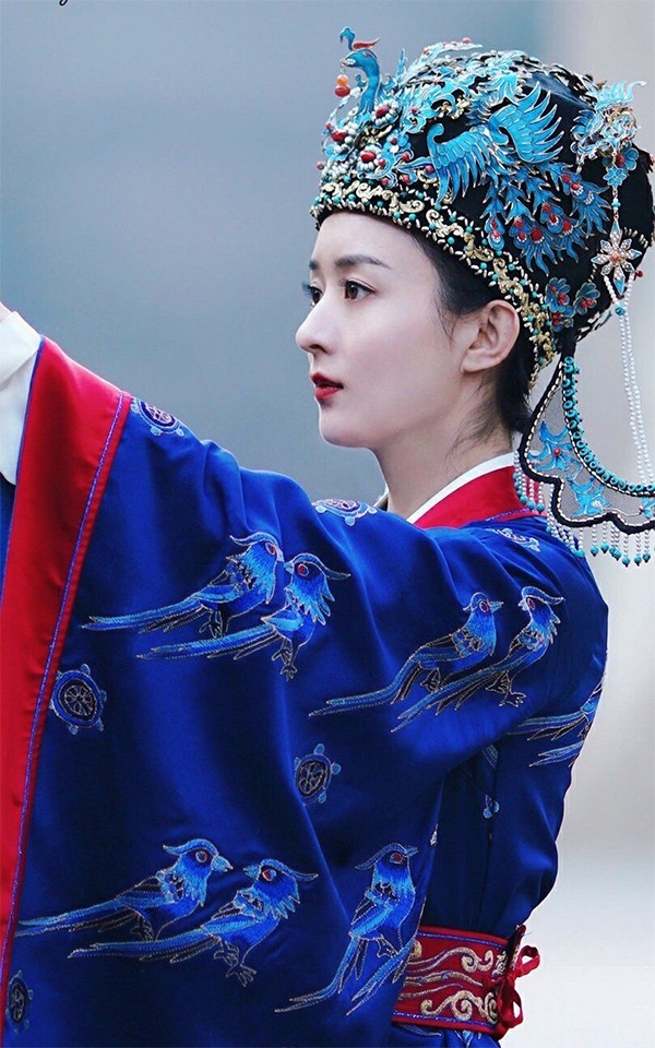 古裝劇女星「同款朝服造型」5:趙麗穎《知否知否應是綠肥紅瘦》飾演 盛明蘭