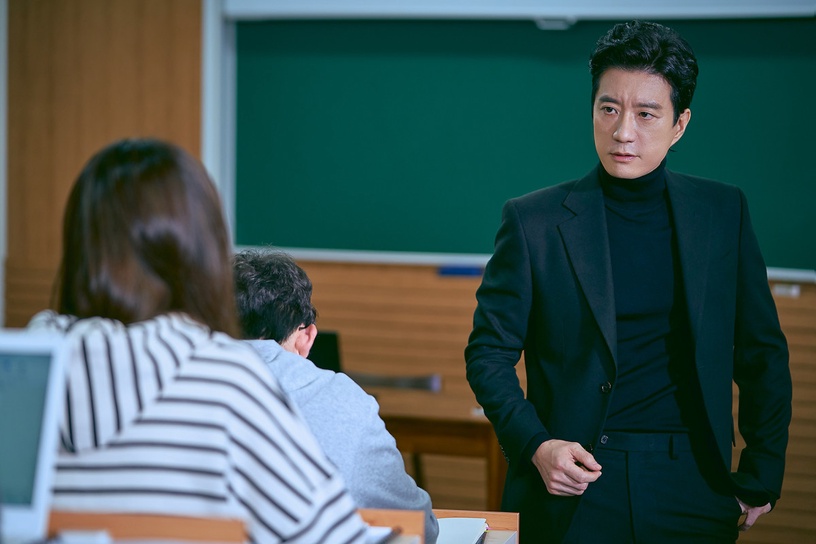 NETFLIX 4月片單推薦!破億懸疑國片《緝魂》、奇幻鉅作《太陽召喚》必看! - BEAUTY美人圈