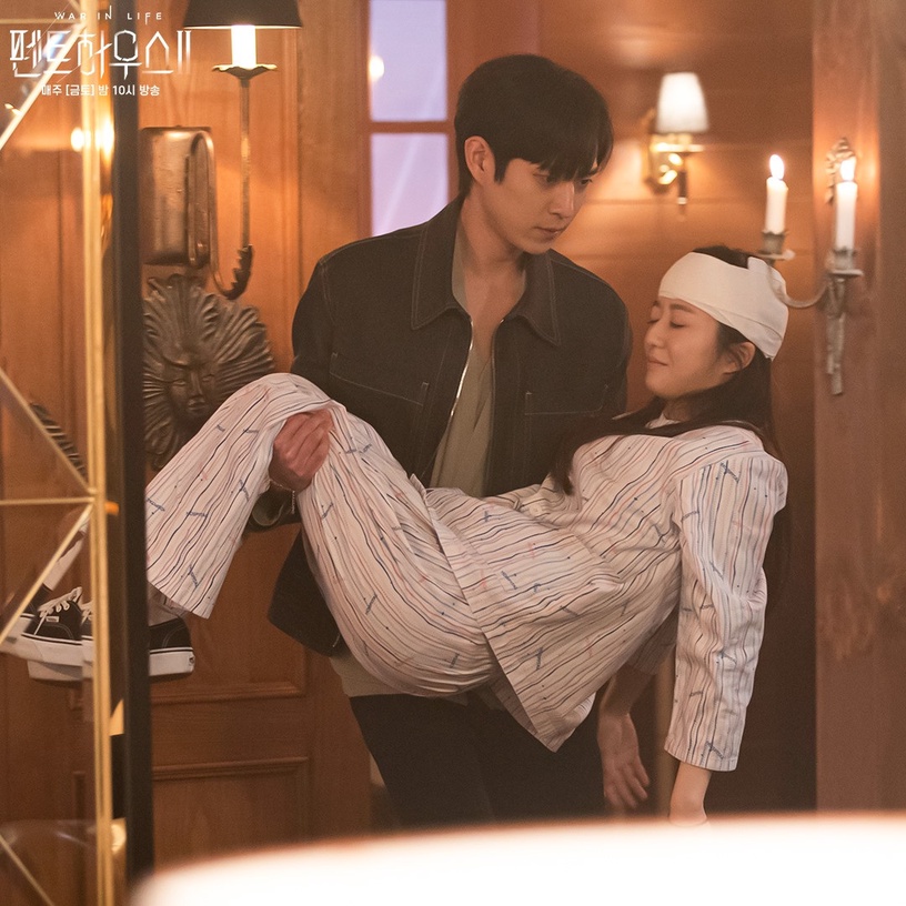 《Penthouse上流戰爭2》不合理Bug!秘書超廢、羅娜開顱還趴趴走,書真「安眠藥加酒」根本在殺夫