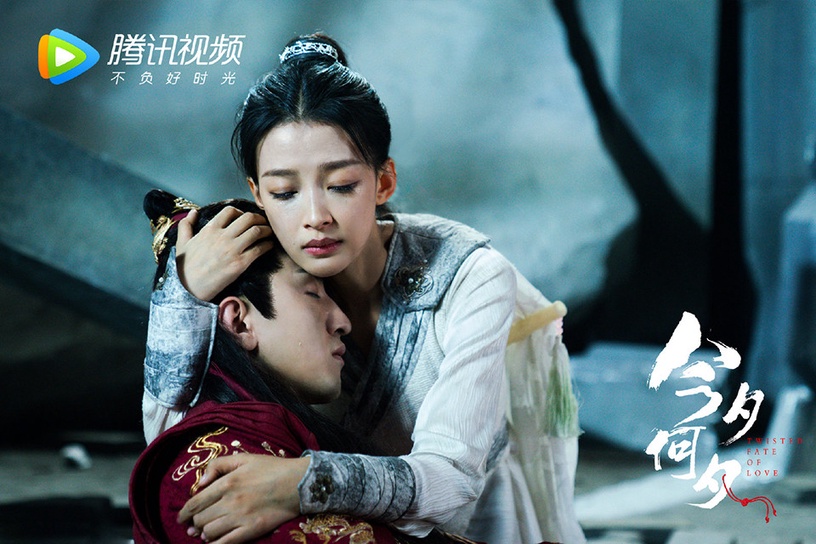 雙向奔赴的「甜虐陸劇」9:《今夕何夕》她為他逆轉時空,他為她用鮮血續命