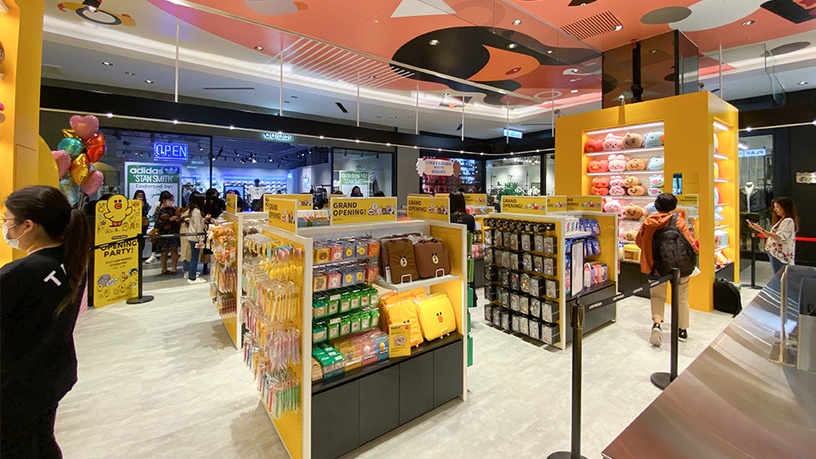 熊大麻將預購開跑!「PLAY LINE FRIENDS 台北店」新開幕,250公分巨大莎莉超欠拍