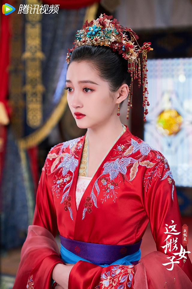 2021古裝劇「紅衣美人」7:關曉彤 飾演《我就是這般女子》班嫿