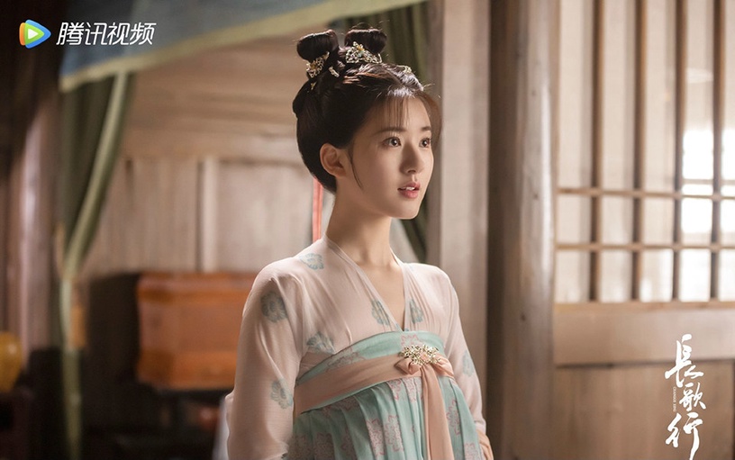 古裝劇《長歌行》古裝男神&女神3:趙露思 飾演 李樂嫣