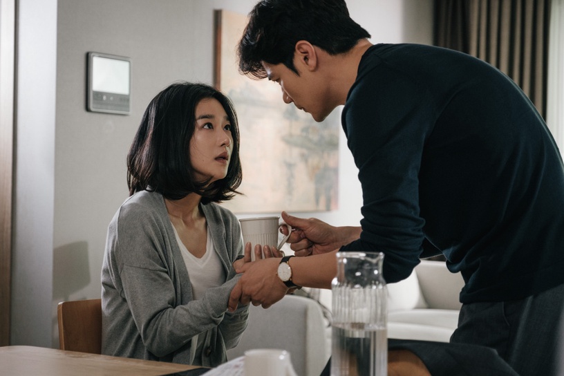 徐睿知懸疑驚悚鉅作《迴憶》4/29上映,劇情反轉再反轉,結局令人拍案叫絕