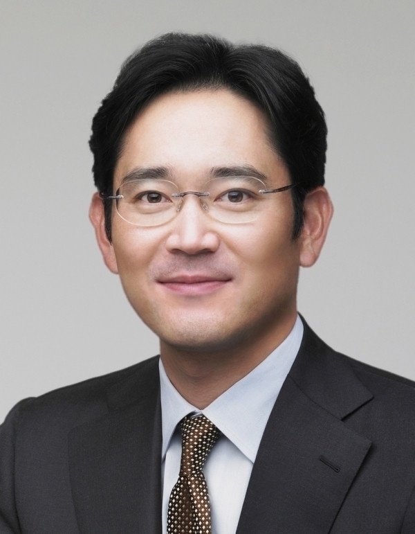 比《上流戰爭》還狗血的財閥4:三星會長李在鎔被捕入獄,前妻愛上韓國影帝