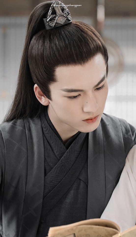 古裝劇「高馬尾」造型9:張凌赫 飾演《少女大人》裴昭