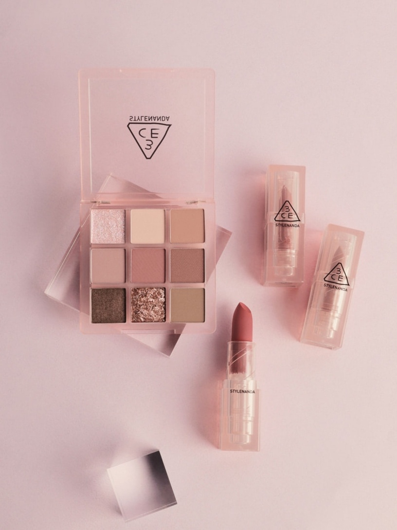 2021韓系粉嫩色眼影盤新品推薦03:Etude house玩轉色彩九色眼彩盤Play Color Eyes #Strawberry Milk,NT790