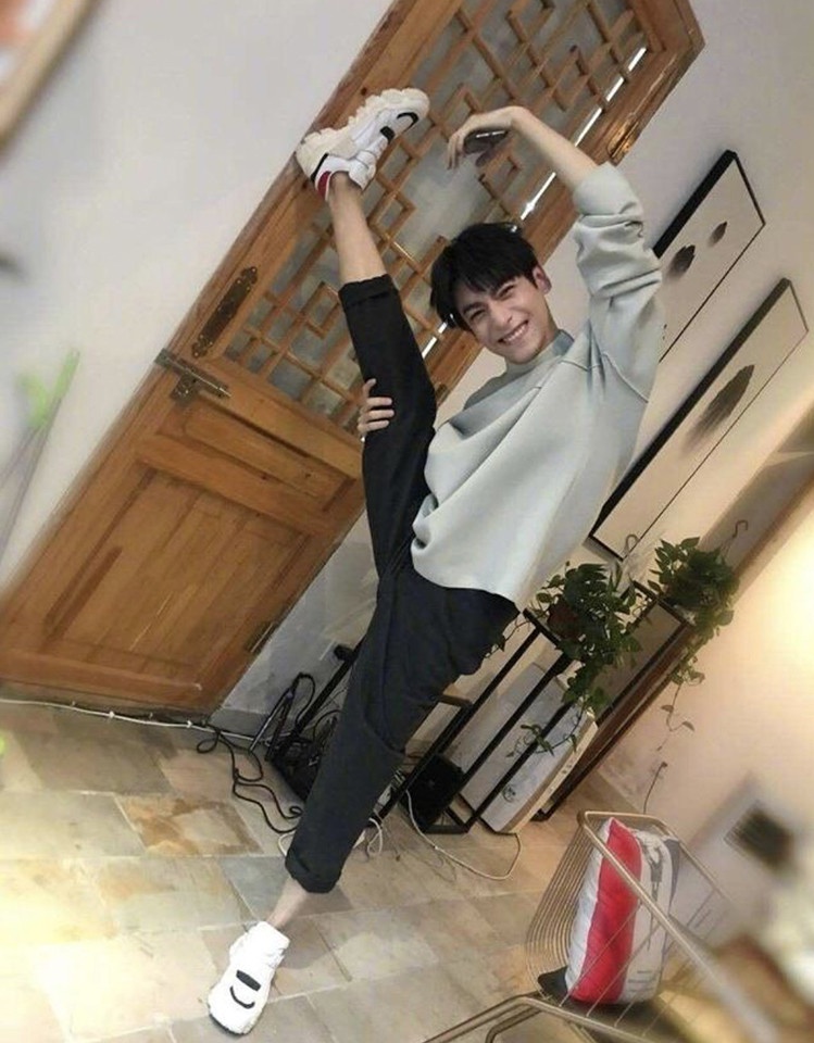 陸劇明星隱藏技能5:羅雲熙 專業芭蕾舞者