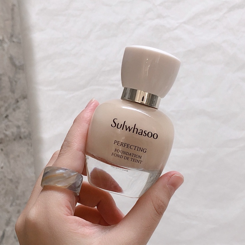 專櫃粉底液推薦9:Sulwhasoo 雪花秀 完美柔焦精華粉底 35ml,NT.2080