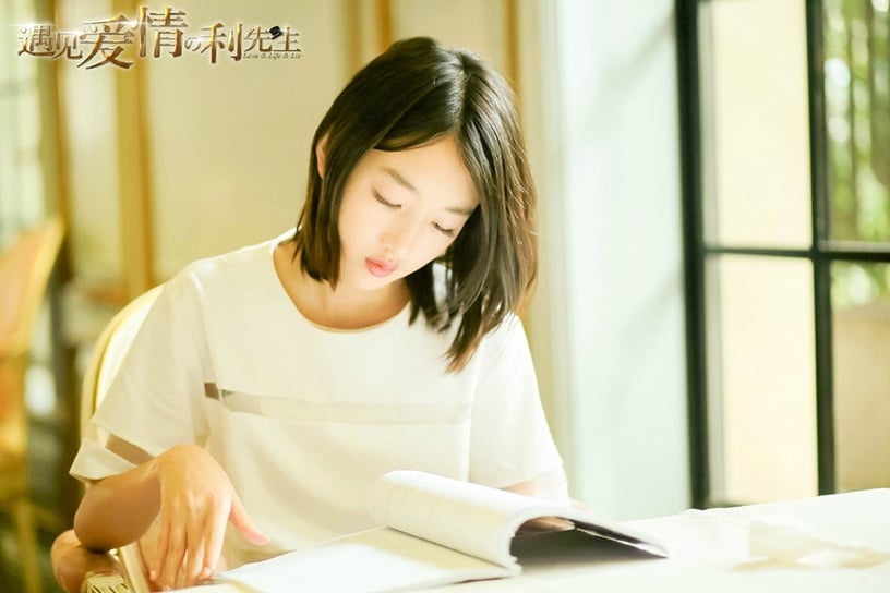 演員「爆紅後趁勢播出」的積壓陸劇9:周冬雨《遇見愛情的利先生》壓了三年