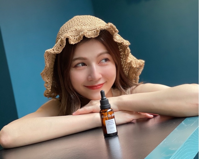服老就輸了!潮模媽咪瘋愛「纖女油」不是沒道理,憑實力當萬年少女、擺脫容貌焦慮