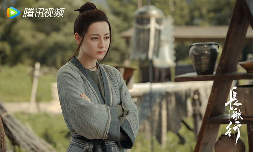 迪麗熱巴「毀顏值」的奇葩古裝造型9:《長歌行》蟑螂鬚瀏海