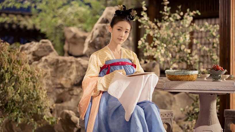 古裝劇《驪歌行》后宮娘娘1:李一桐 飾演 傅柔