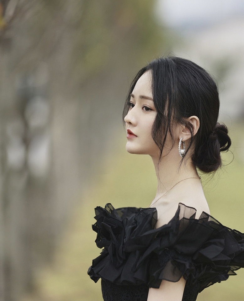 古裝劇《驪歌行》后宮娘娘9:黃馨瑤 飾演 孫靈薇