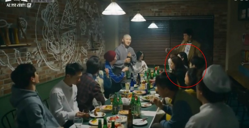 《黑道律師文森佐》原本阿佐更過火?6個劇本沒寫劇情,阿佐為母痛哭是即興,宋仲基:我忍不了淚