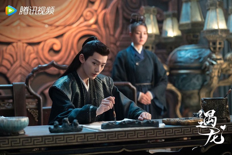 仙俠劇《遇龍》古裝男神&女神3:鄧為 飾演 雪阡尋
