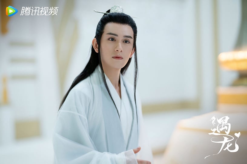 仙俠劇《遇龍》古裝男神&女神5:朱贊錦 飾演 命格星君