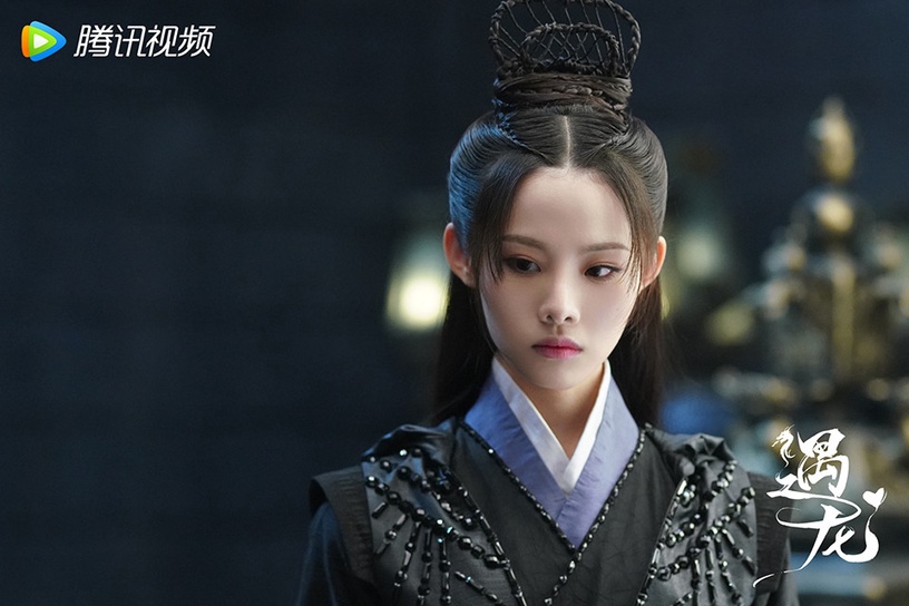 仙俠劇《遇龍》古裝男神&女神8:董顏 飾演 冰星