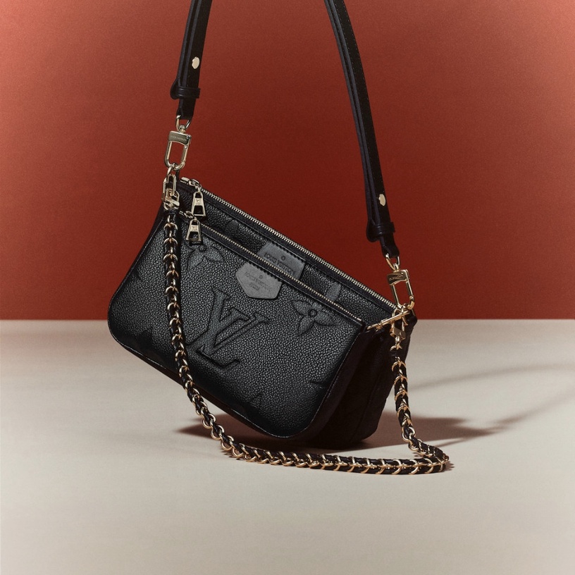 LV Multi Pochette低調it Bag+1!老花壓紋、精緻皮革超吸睛,全新設計默默熱賣中~
