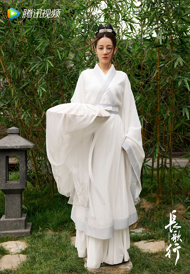 陸劇女星「蝴蝶結髮髻」古裝造型1:迪麗熱巴《一千零一夜》、《長歌行》