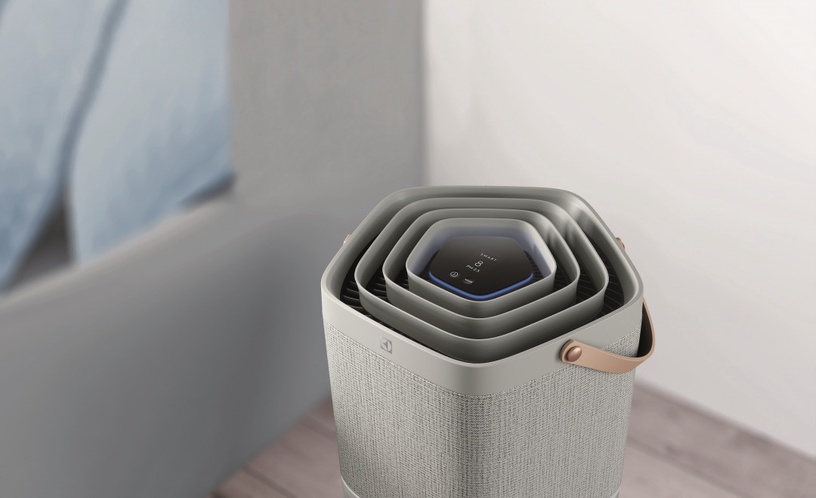 防疫家電推薦:infoThink「超薄型UVC消毒殺菌機」NT$2,680