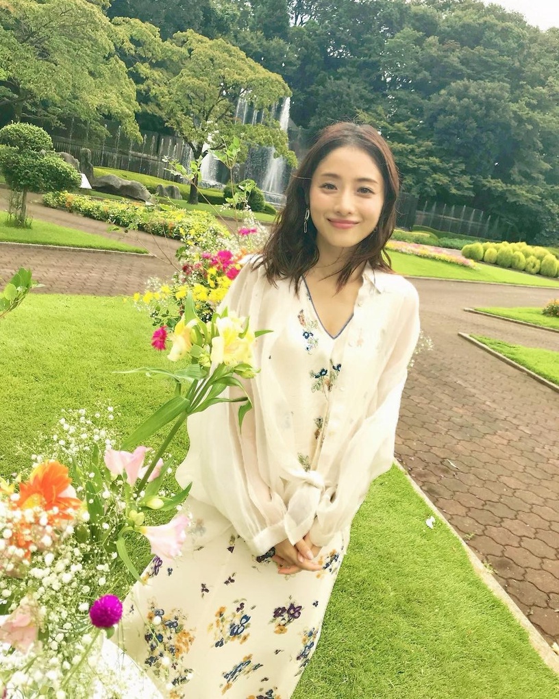 新垣結衣結婚網憂「日股市場崩壞」!下任國民老婆是誰?小松菜奈被提名,呼聲最高是她