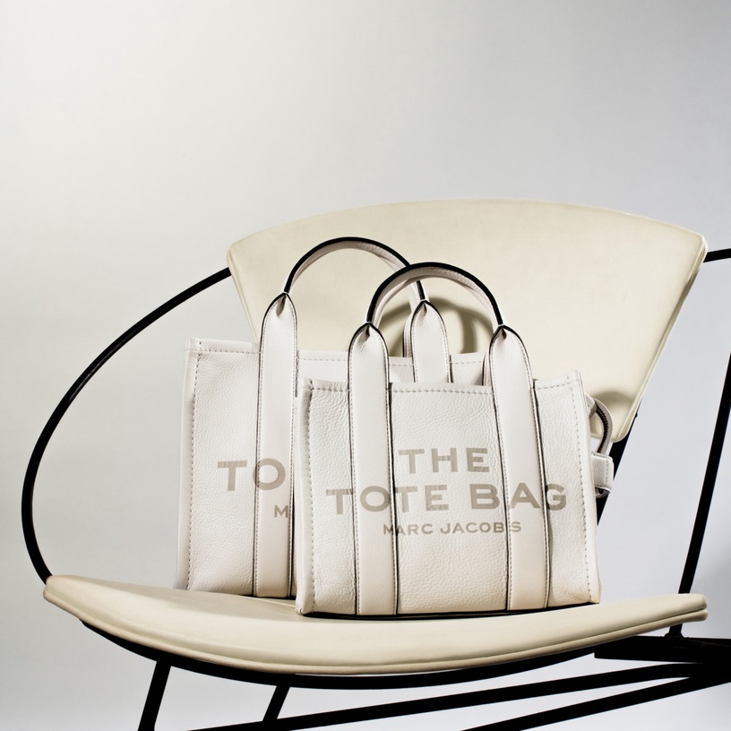 2021話題「迷你托特包」推薦 1:CELINE MINI CABAS 托特包,NT.45500