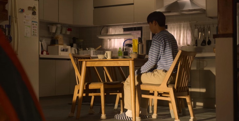 《我是遺物整理師》這重要細節Netflix原本沒翻譯!6大彩蛋解析,可魯送徽章涵義超爆淚
