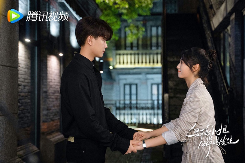 近期陸劇熱度榜TOP 6:任嘉倫、邢菲《烏鴉小姐與蜥蜴先生》