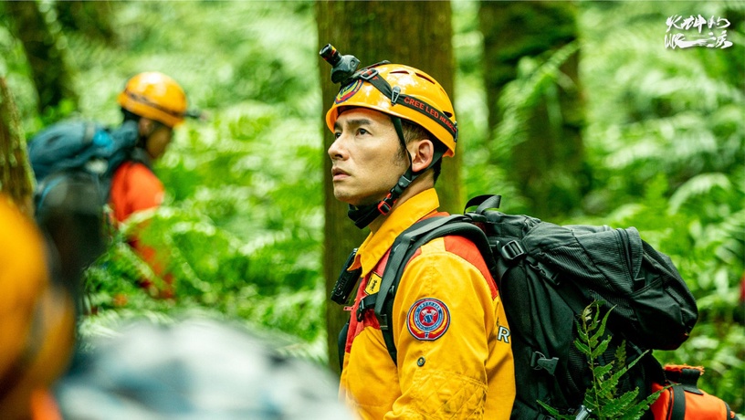 Netflix《火神的眼淚》結局幕後辛苦談!背20kg是日常,陳庭妮為戲考救護執照,聽到這話超催淚