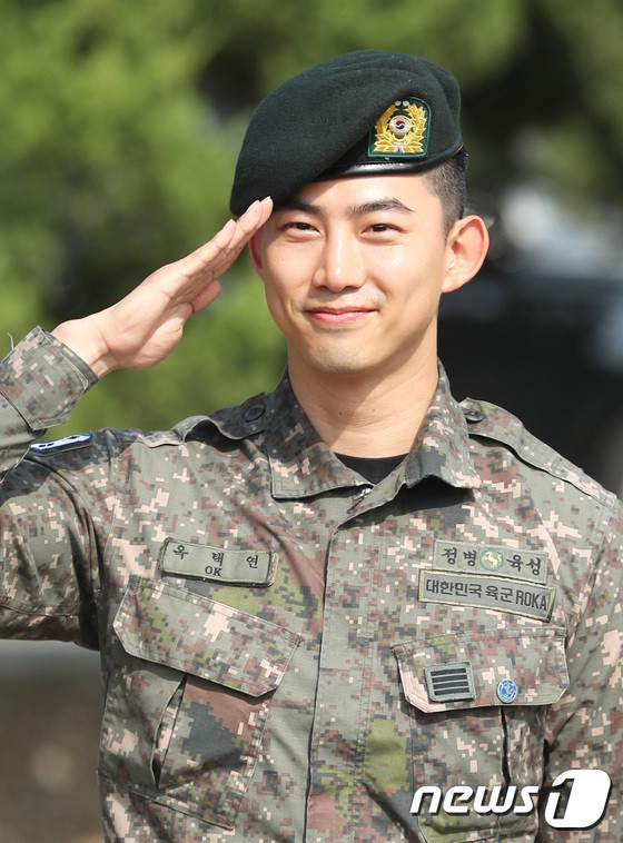 網熱議韓星超帥從軍入伍照!玄彬、玉澤演軍照超Man,李東海軍照非粉絲都在存!