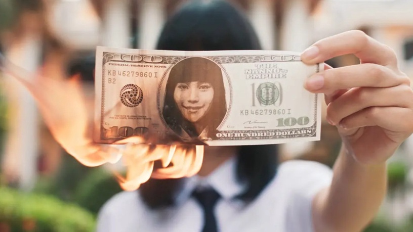 「恐懼才是人類最大的動力」,Netflix《轉學來的女生》10大「人性黑暗面金句」盤點!