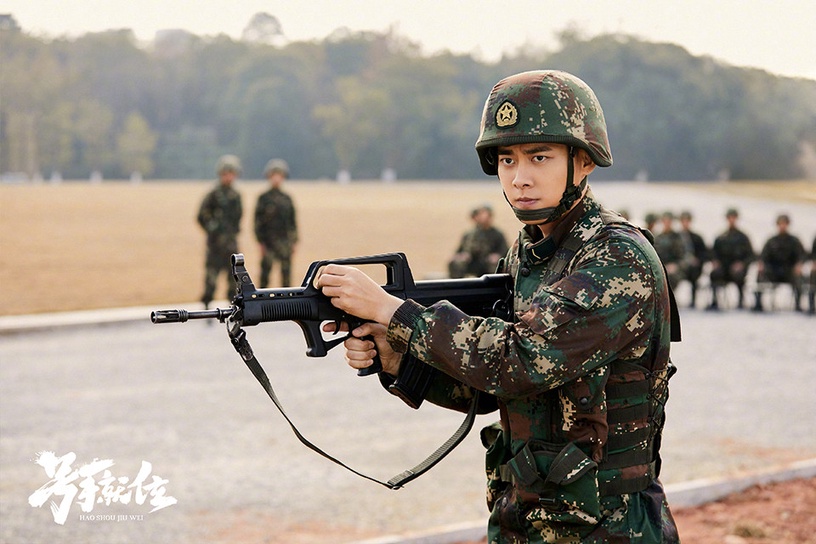 陸劇男星「特警造型」5:李易峰 飾演《號手就位》夏拙
