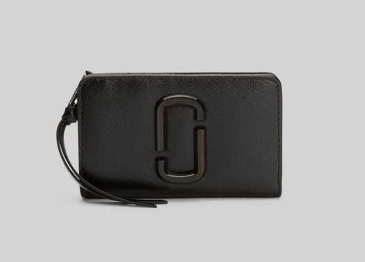 畢業季「精品配件」送禮推薦 1:BURBERRY Horseferry印花卡片夾,NT.13500