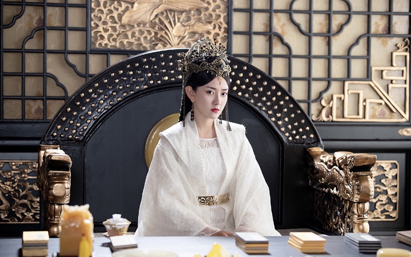 甜寵劇《雙世寵妃3》古裝男神&女神2:梁潔 飾演 曲小檀/女皇/曲香檀