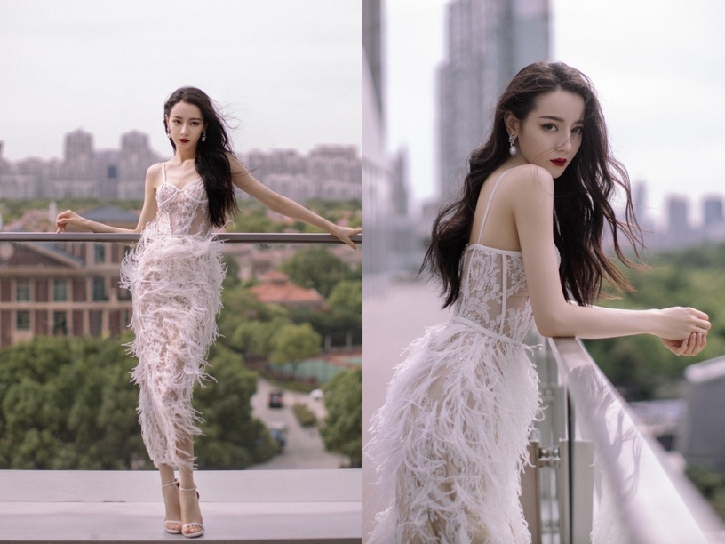 女星白紗照3:迪麗熱巴