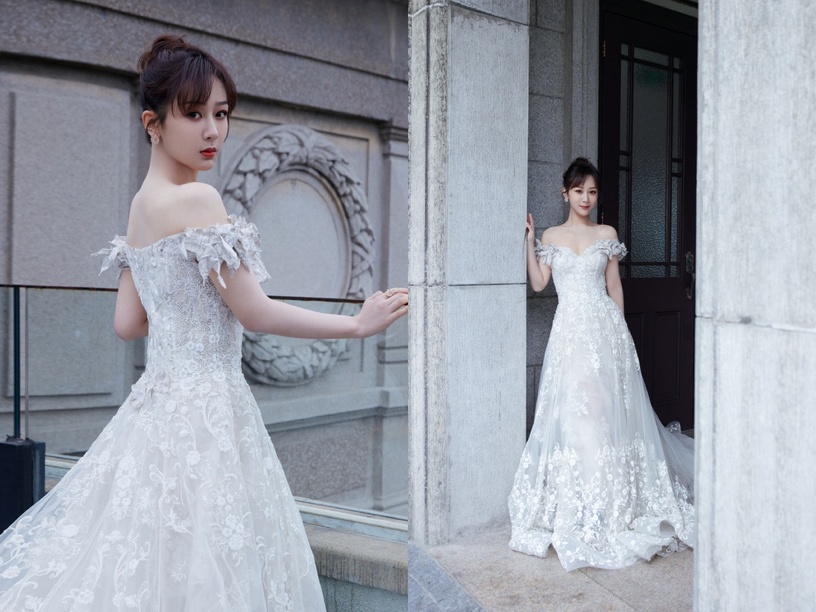 女星白紗照2:楊紫