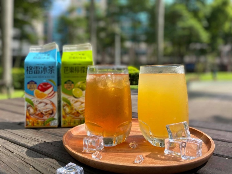 手搖、超商「芭樂檸檬綠茶」懶人包!茶湯會搭配愛玉更刷嘴,COMEBUY加碼一年份免費喝