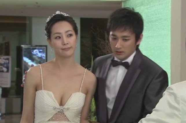 《Penthuse上流戰爭3》金順玉惹議不是第1次!兄妹結婚、性侵孕婦劇情太瘋,網連署要她滾出業界