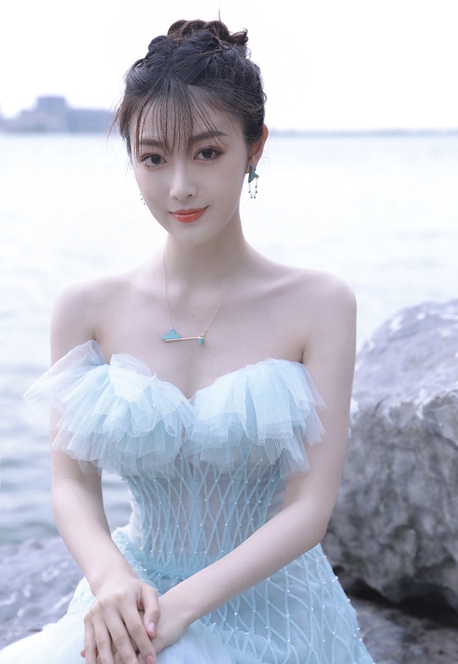 古裝劇《千古玦塵》古裝女神8:鐘祺 飾演 景昭