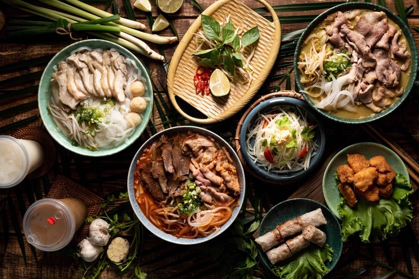 送炸雞年糕、餐點5折!兩大「連鎖韓式料理」外帶優惠開跑,豆腐煲、韓式炸雞都有