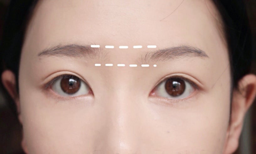 不對稱眉毛畫法教學:確定眉頭位置、眉毛粗度
