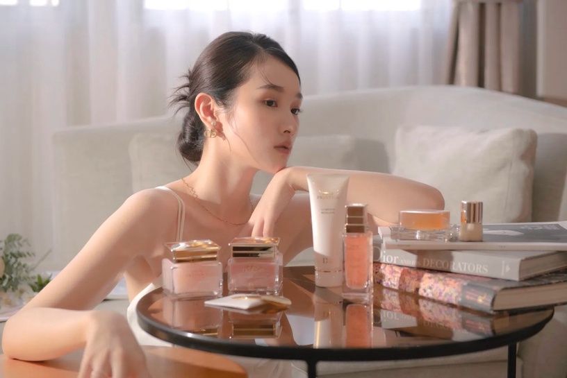 2021 專櫃洗卸新品推薦!克蘭詩、ELEMIS敏感肌蜜糖,瑰柏翠&佳麗寶去角質超有感