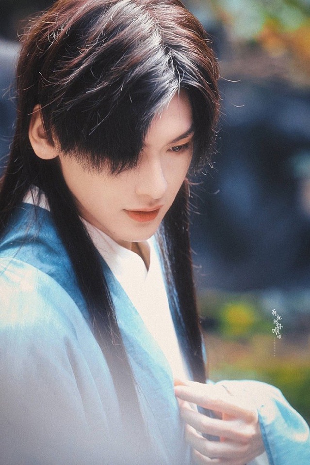 偶像男團的古裝造型6:翟瀟聞《天官賜福》