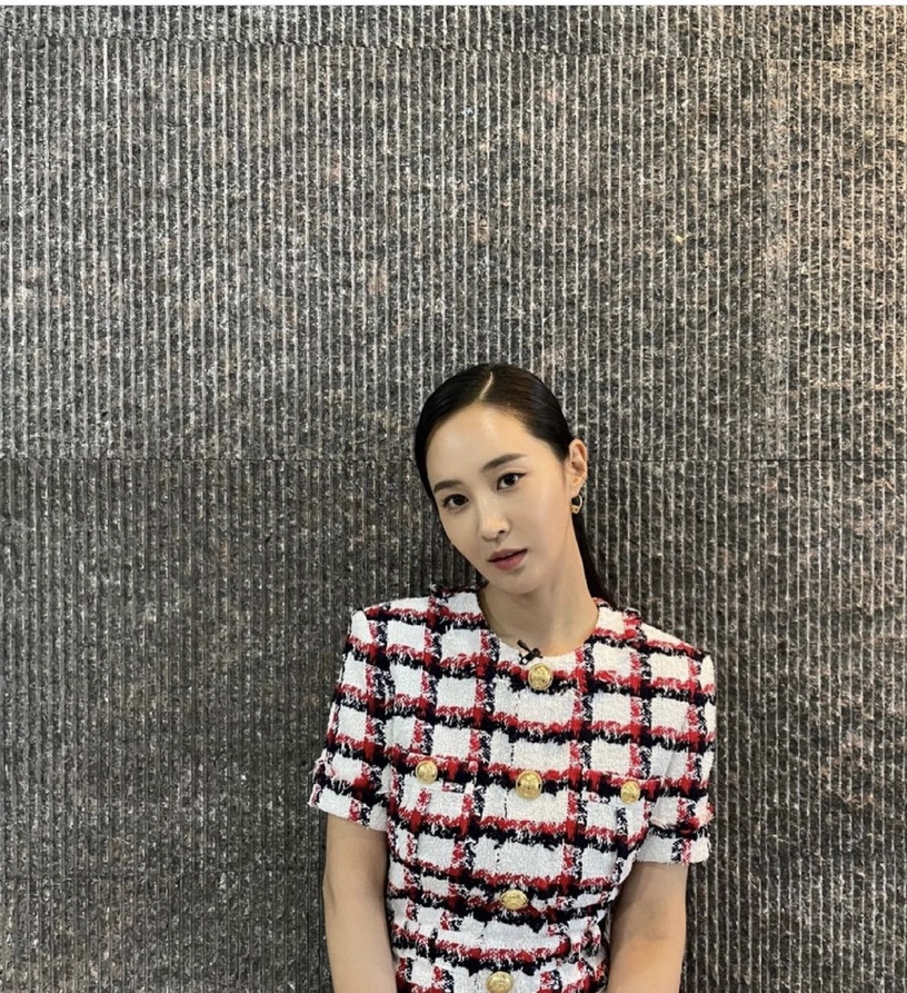 盤點8組撞衫的韓國女星!韓素希撞衫NANA沒輸,金素妍&宋慧喬穿同款黑裙不同氣質