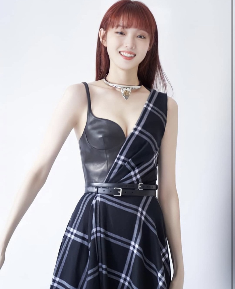 盤點8組撞衫的韓國女星!韓素希撞衫NANA沒輸,金素妍&宋慧喬穿同款黑裙不同氣質